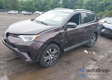 2016 Toyota Rav4 Le z USA, uszkodzony, nr VIN 2T3BFREV7GW524428